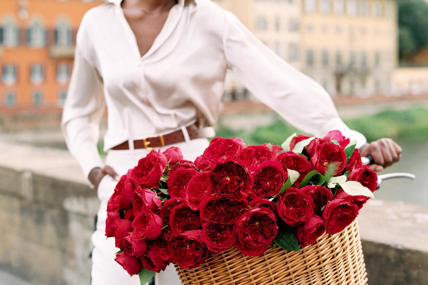 The Most Luxurious Gift Bouquets to Send this Valentine’s Day