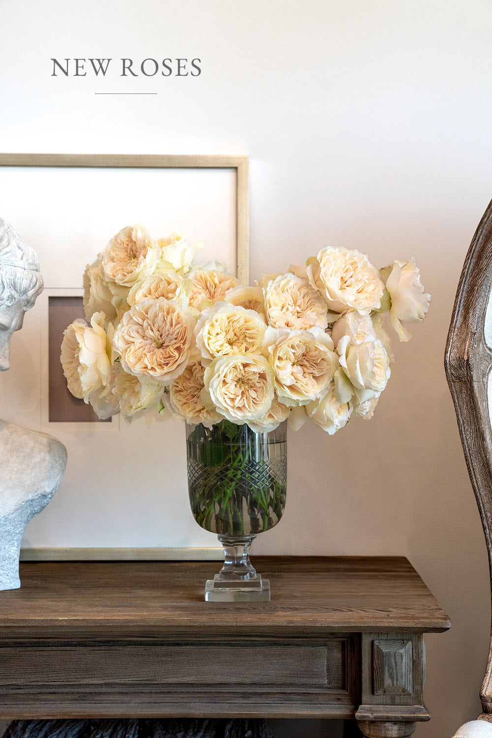 Cream rose arrangement