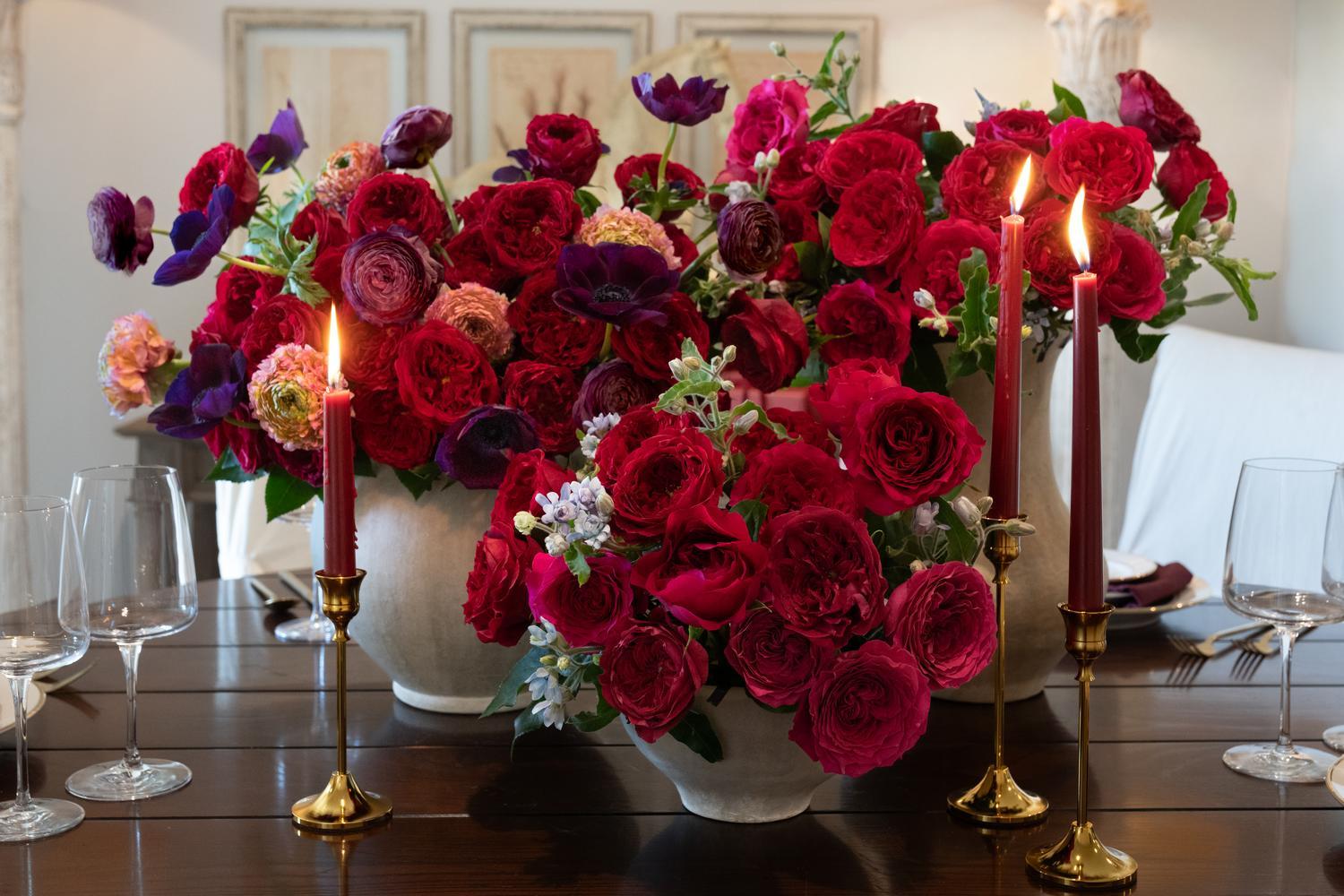 festive-rose-bouquets-to-give-and-receive