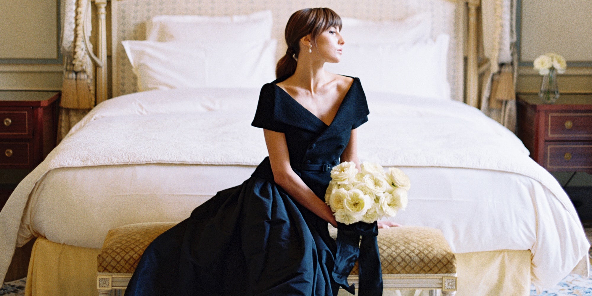 Leonora Muse in Paris